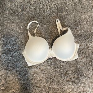Victoria’s Secret bra